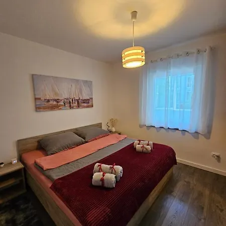 Lägenhet Aleksandra U Strogom Centru Grada